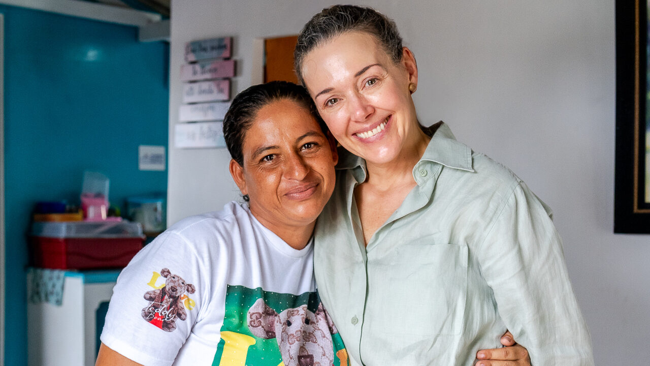 Jazmin Samper, Propietaria de vivienda intervenida y Claudia Elena Vázquez, fundadora Tras La Perla